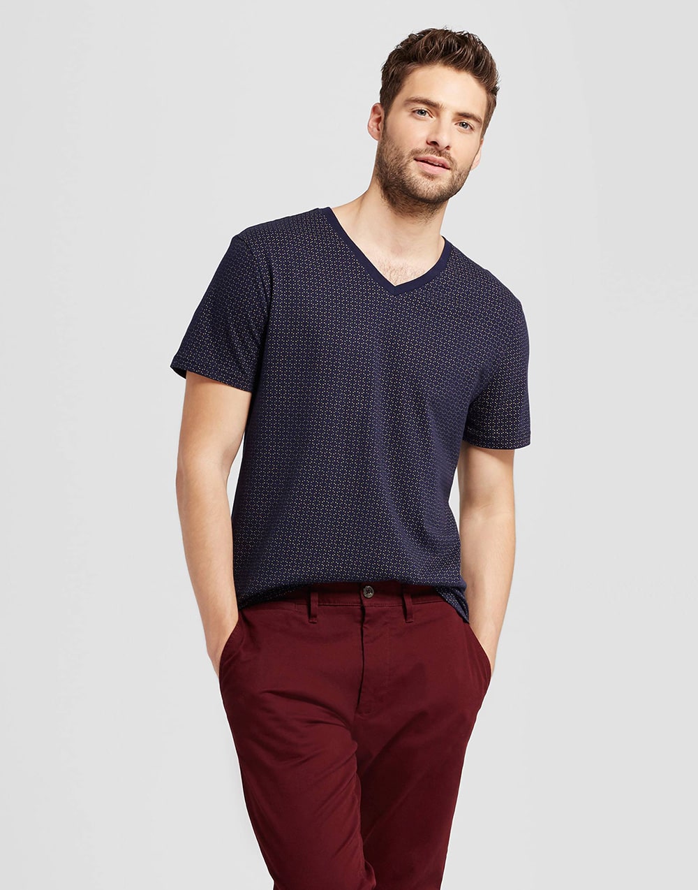 Mens-Standard-Fit-Short-Sleeve-V-Neck-T-Shirt01-1-min