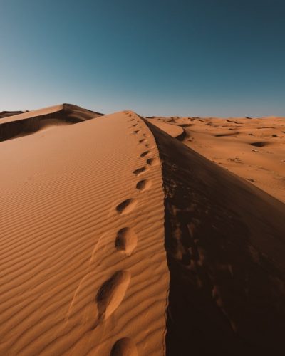 breathtaking-desert-min